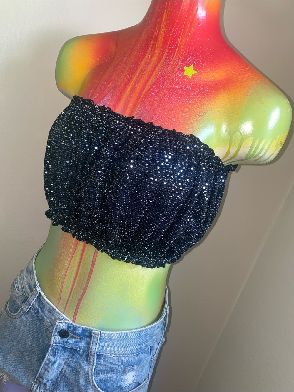 Forever 21 Black Sequin Smocked Ruffle Trim Tube Top NWTs - Picture 3 of 9